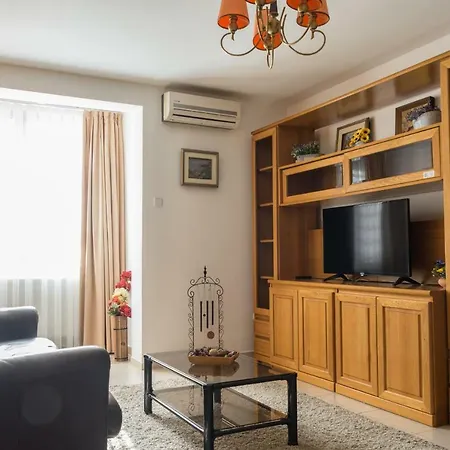 Maxxy Apartments Bucharest Exterior photo