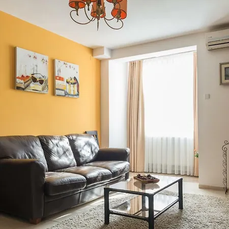 Maxxy Apartments Bucharest Exterior photo